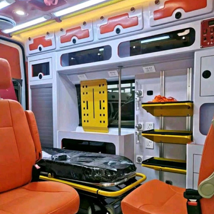 和顺长途救护车护送病人租赁价格
